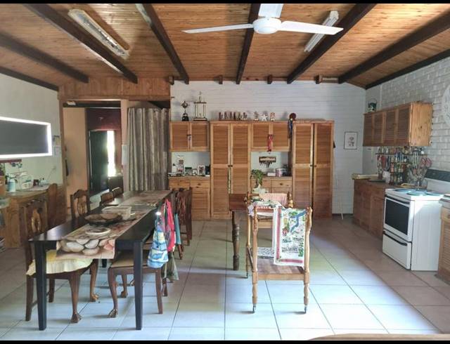 4 BEDROOM HOUSE FOR SALE IN MEYERHOF